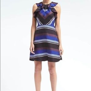 Banana republic beautiful silk deep blues, Browns blacks dress. Size 4